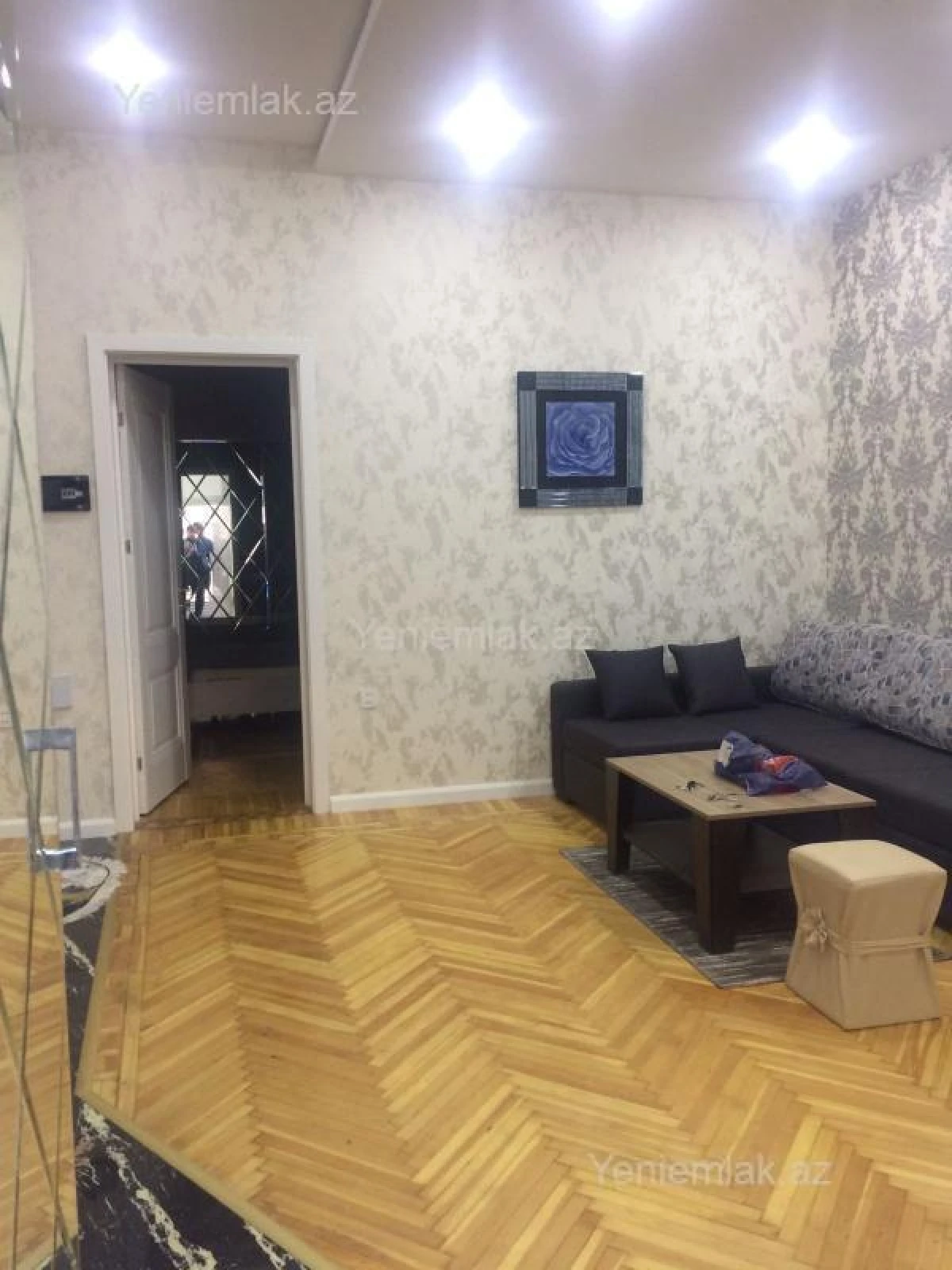 Satılır 2 otaqlı köhnə tikili 53 m²