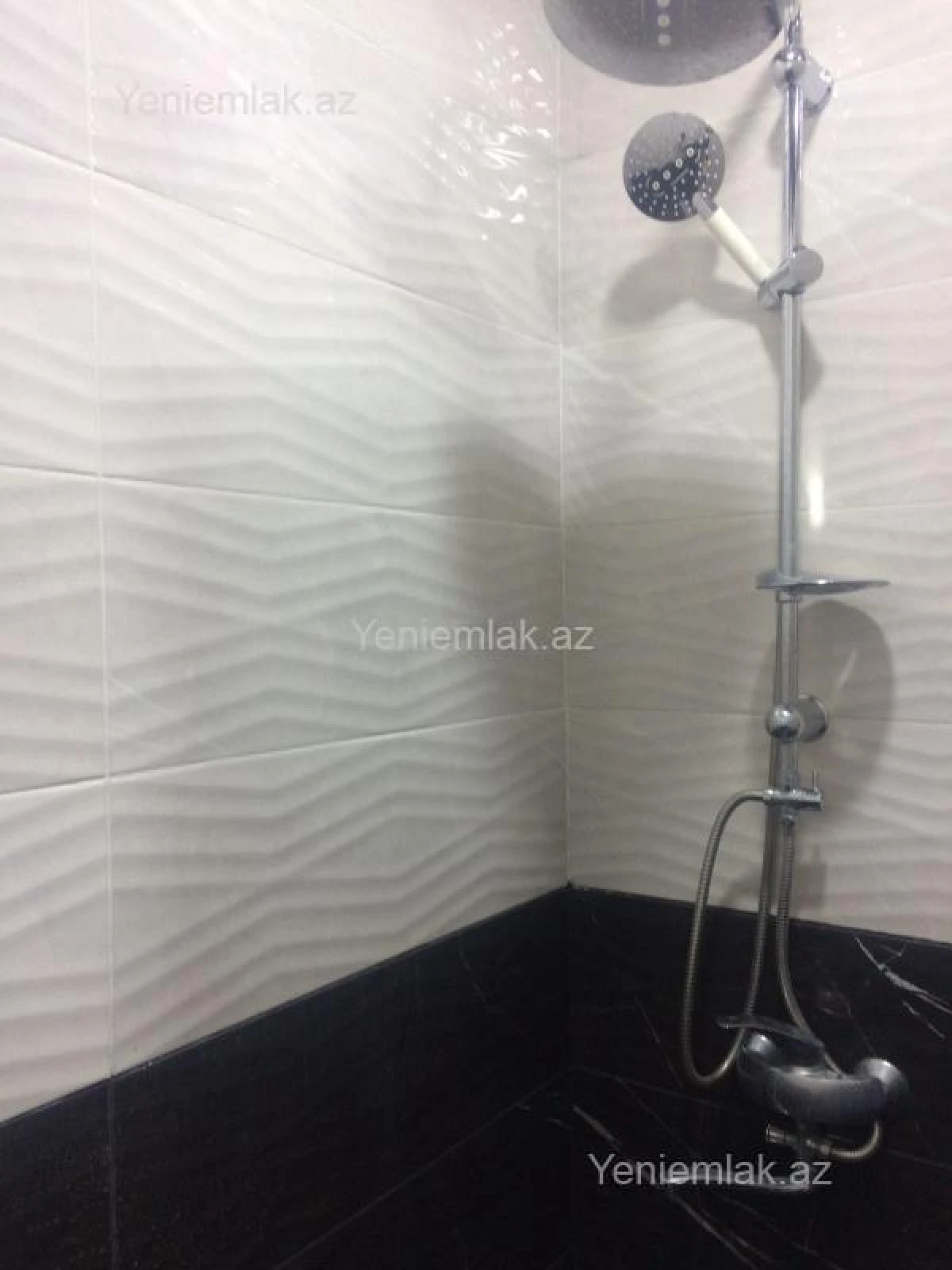 Satılır 2 otaqlı köhnə tikili 53 m²