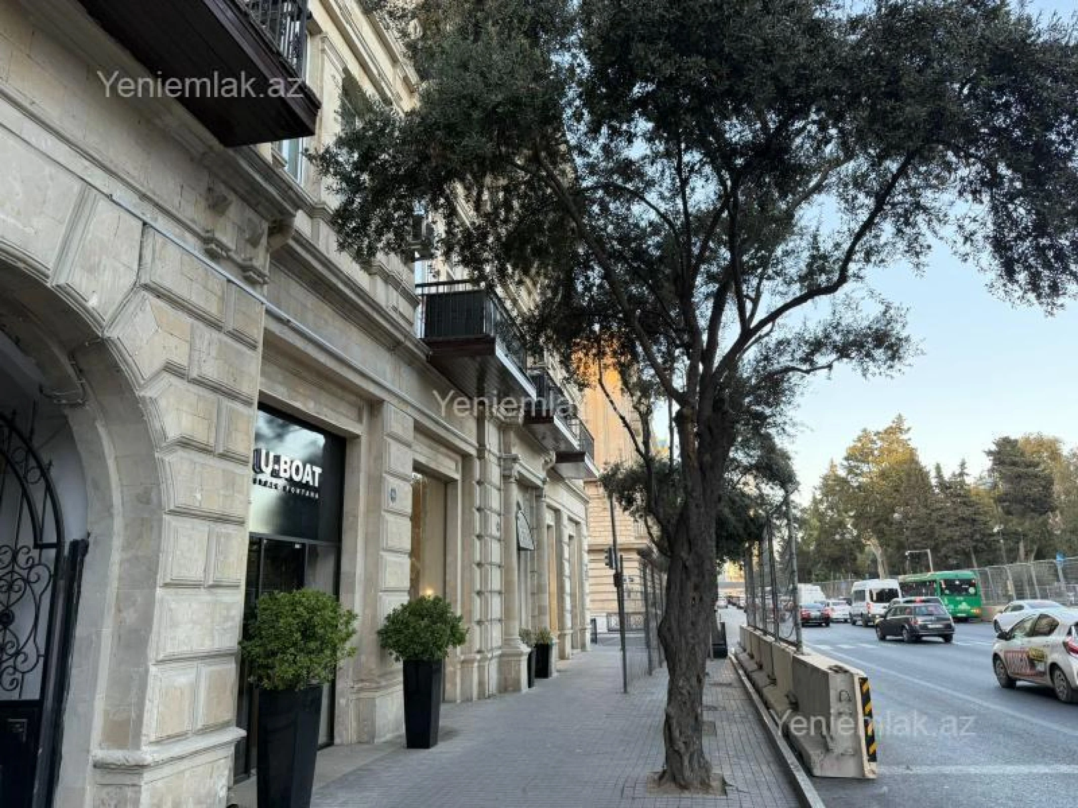 Satılır 2 otaqlı köhnə tikili 53 m²