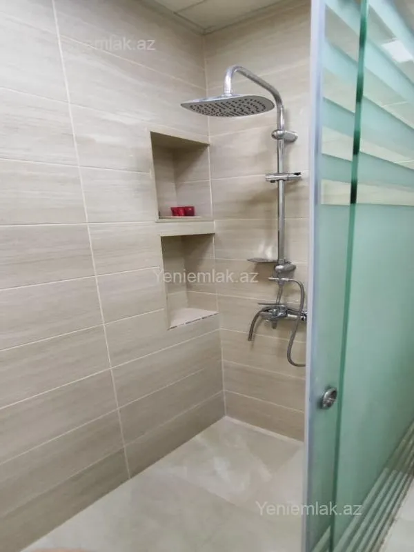 Satılır 1 otaqlı yeni tikili 40 m²