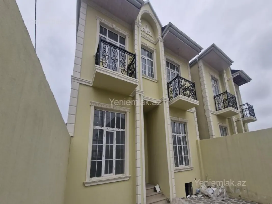 Satılır 6 otaqlı həyət evi 130 m²