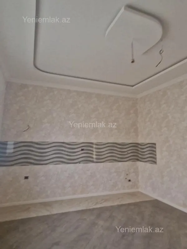 Satılır 6 otaqlı həyət evi 130 m²