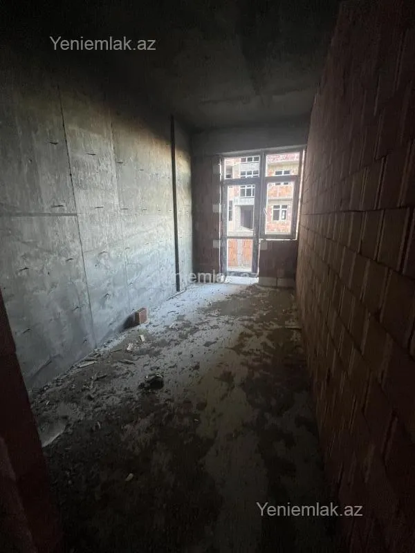 Satılır 2 otaqlı yeni tikili 78 m²