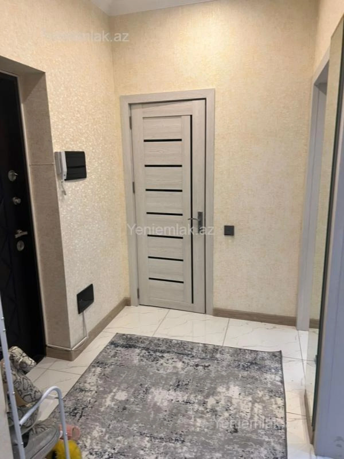 Satılır 3 otaqlı yeni tikili 63.5 m²