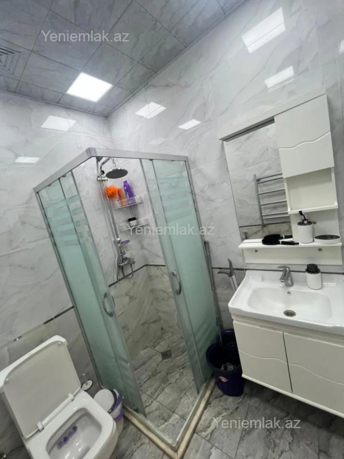 Satılır 3 otaqlı yeni tikili 63.5 m²