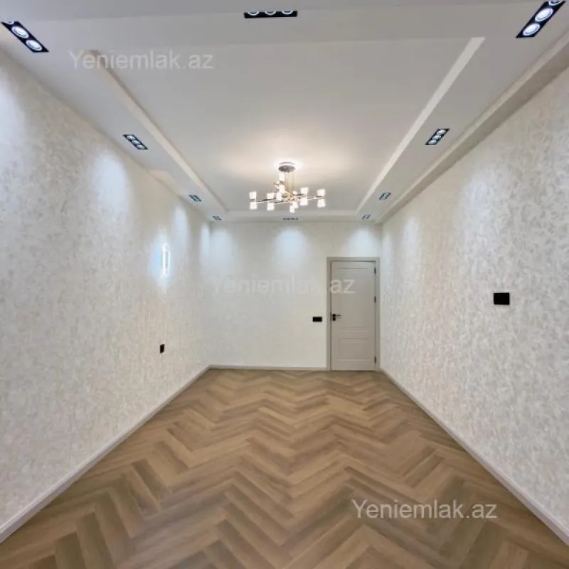 Satılır 2 otaqlı yeni tikili 80 m²