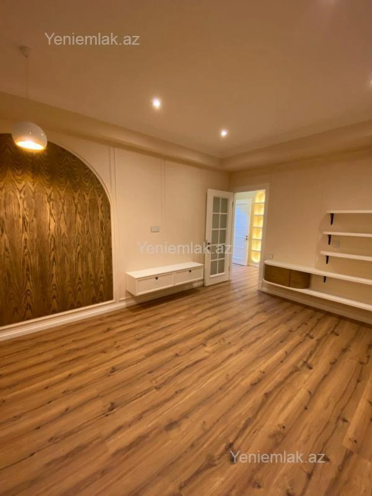 Satılır 2 otaqlı yeni tikili 65 m²