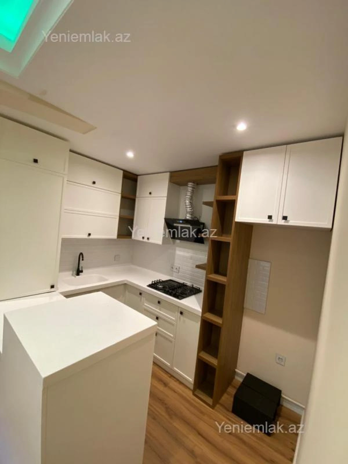 Satılır 2 otaqlı yeni tikili 65 m²