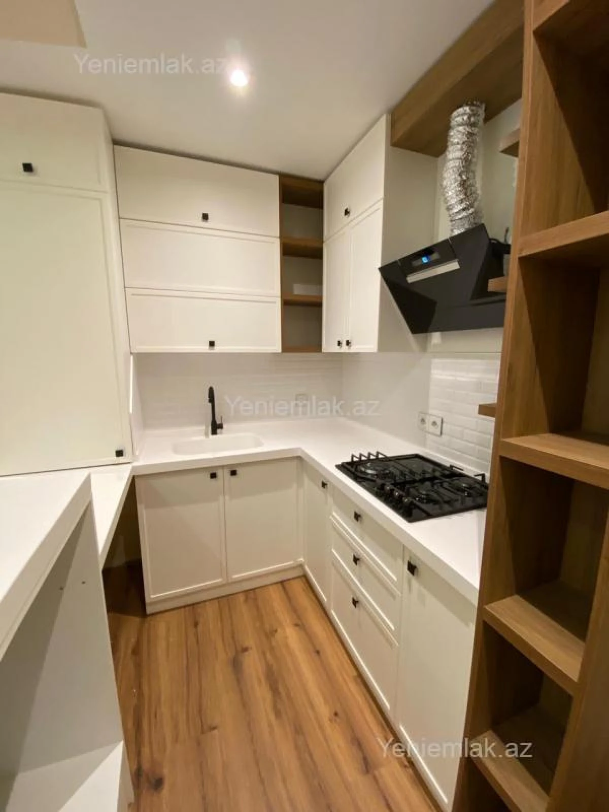 Satılır 2 otaqlı yeni tikili 65 m²