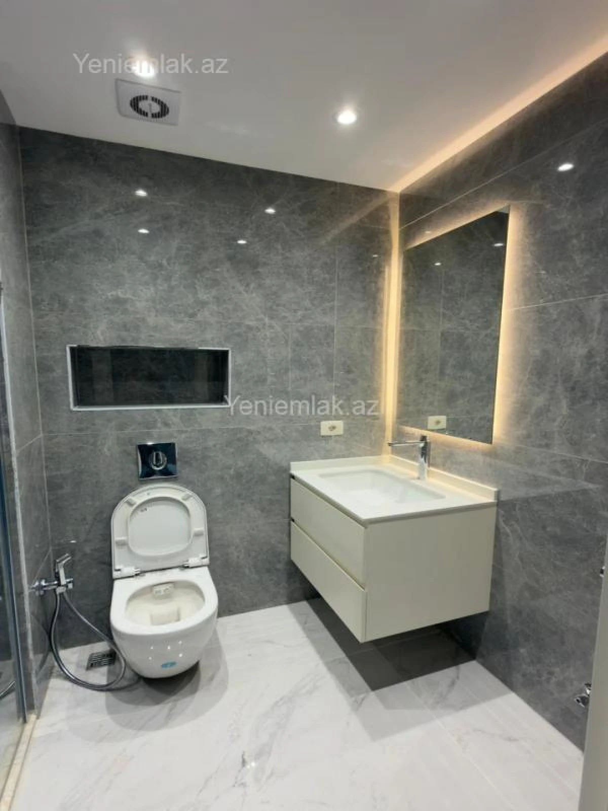 Satılır 2 otaqlı yeni tikili 58.84 m²