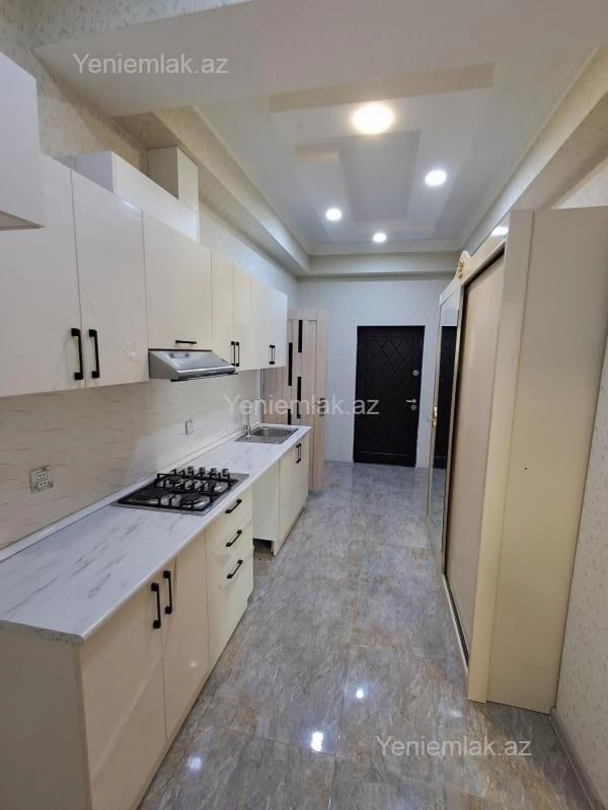 Satılır 2 otaqlı yeni tikili 56 m²