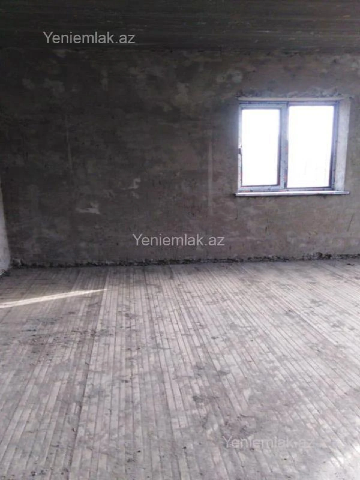 Satılır 4 otaqlı həyət evi 232.7 m²