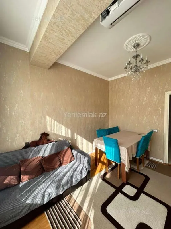 Satılır 2 otaqlı yeni tikili 50 m²