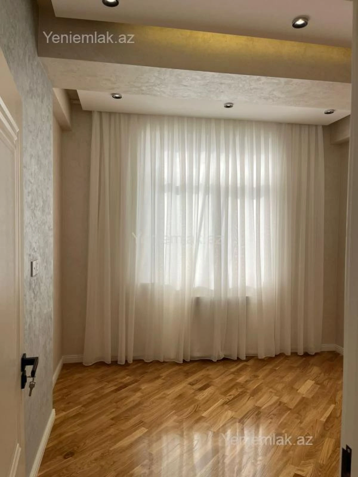 Satılır 3 otaqlı yeni tikili 104 m²