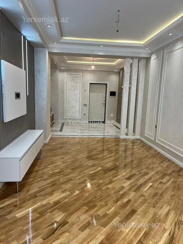 Satılır 3 otaqlı yeni tikili 104 m²
