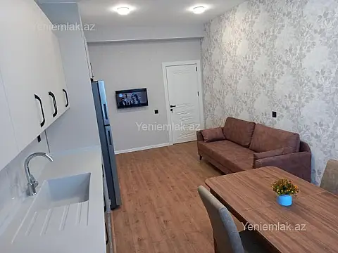 Satılır 3 otaqlı yeni tikili 150 m²