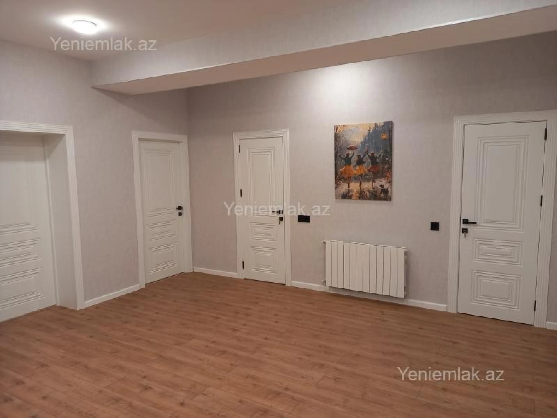 Satılır 3 otaqlı yeni tikili 150 m²