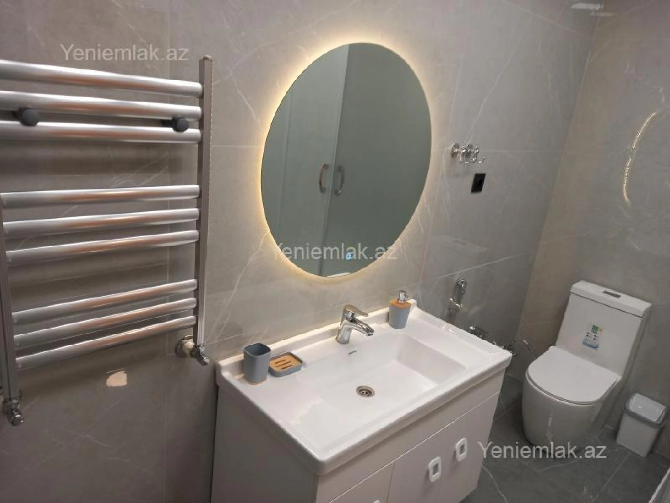 Satılır 3 otaqlı yeni tikili 150 m²