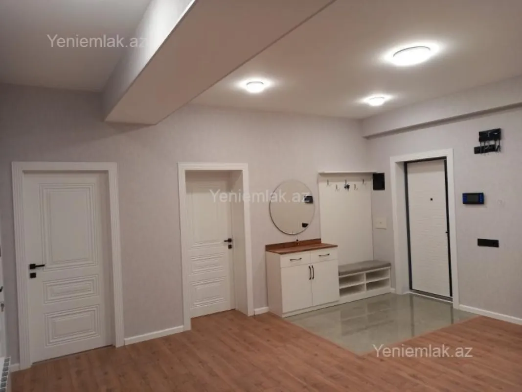Satılır 3 otaqlı yeni tikili 150 m²