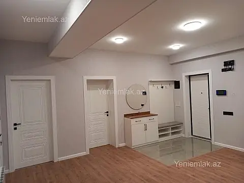Satılır 3 otaqlı yeni tikili 150 m²