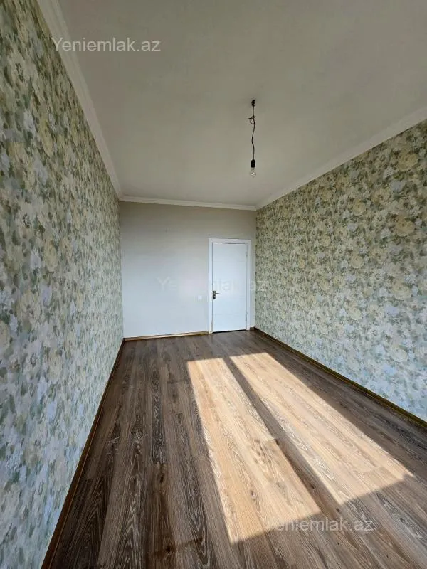 Satılır 2 otaqlı yeni tikili 70 m²