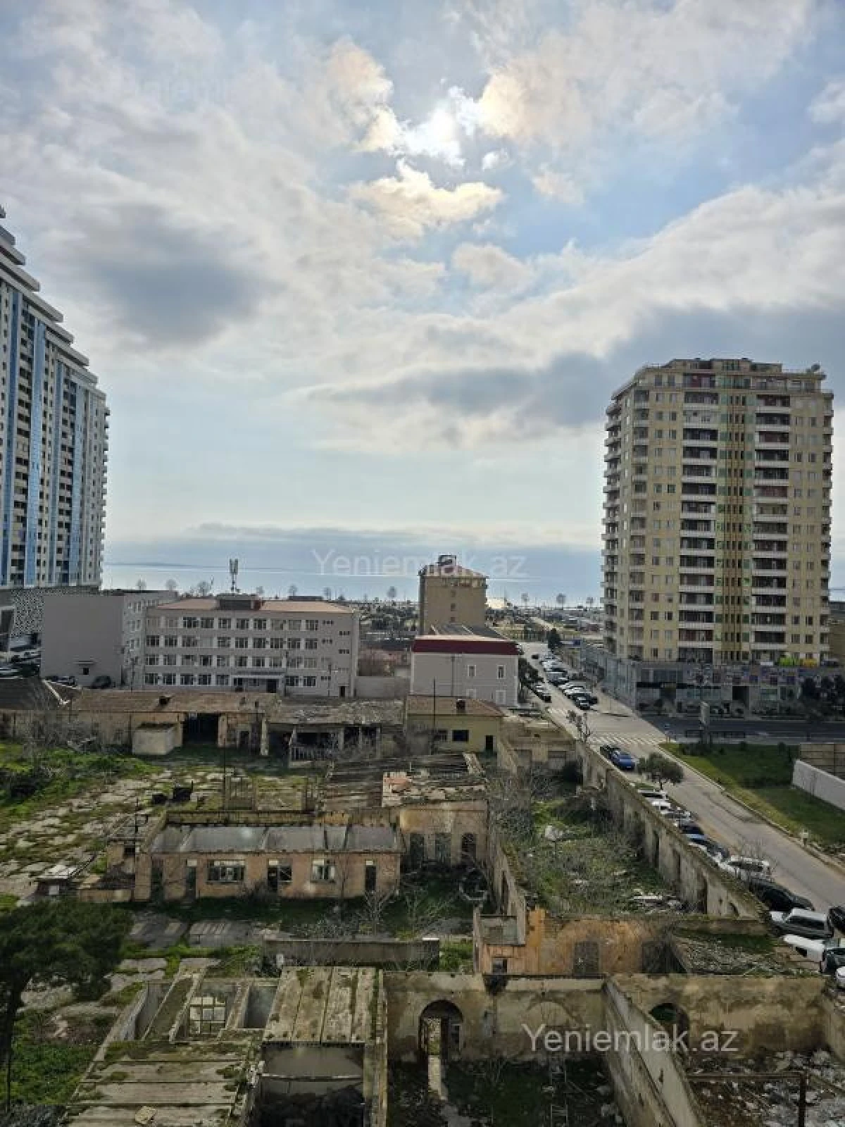 Satılır 2 otaqlı yeni tikili 70 m²