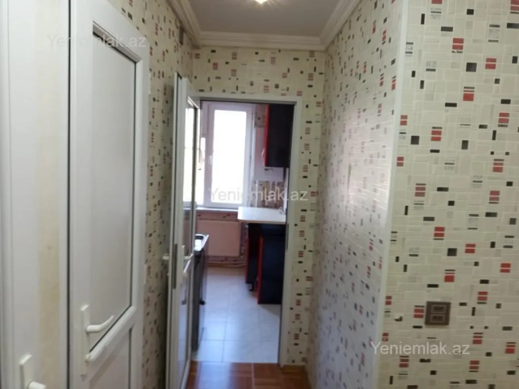 Satılır 2 otaqlı köhnə tikili 58 m²