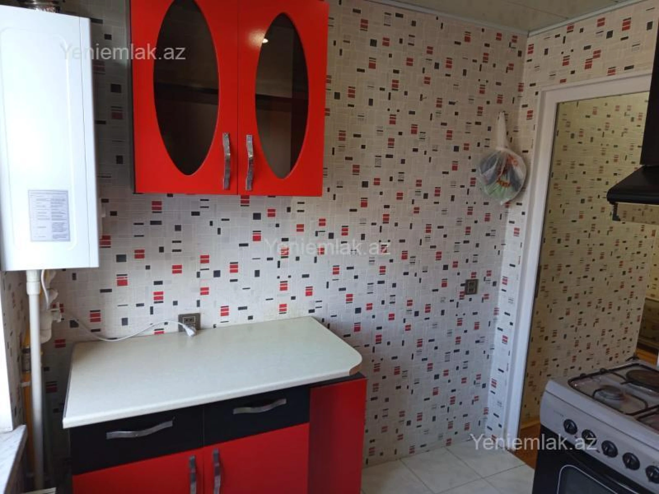 Satılır 2 otaqlı köhnə tikili 58 m²
