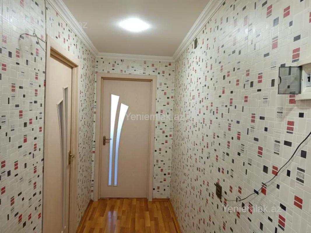 Satılır 2 otaqlı köhnə tikili 58 m²