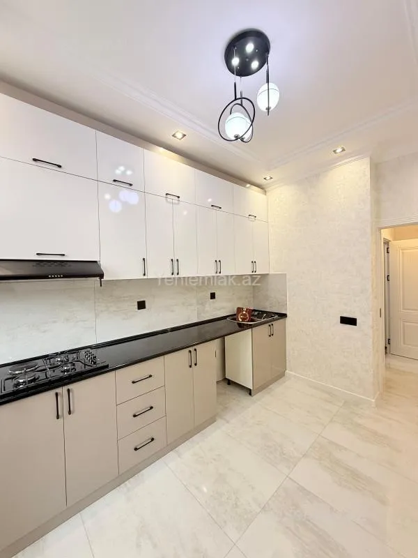 Satılır 2 otaqlı yeni tikili 66 m²