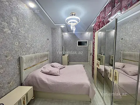 Satılır 3 otaqlı yeni tikili 100 m²