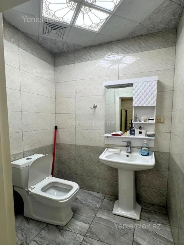 Satılır 2 otaqlı yeni tikili 85 m²