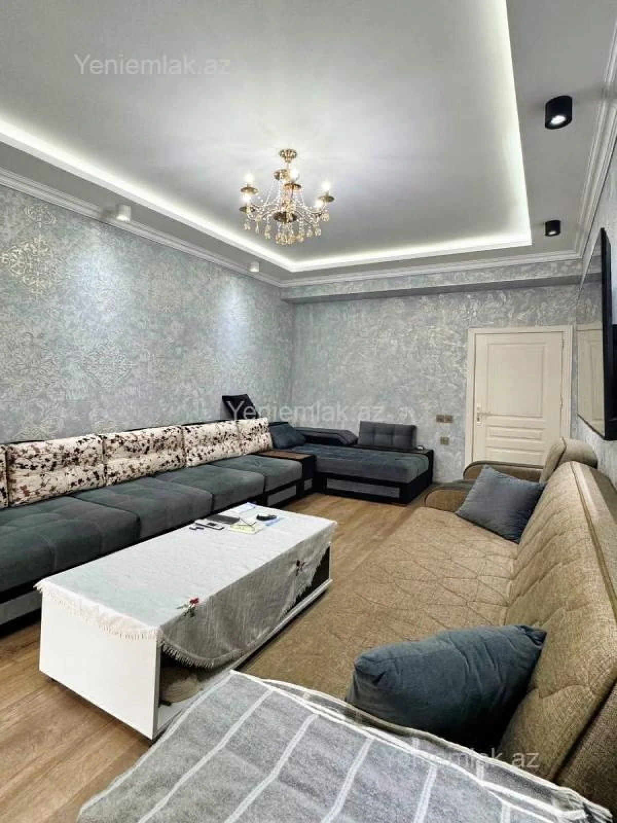 Satılır 2 otaqlı yeni tikili 85 m²