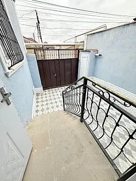 Satılır 3 otaqlı həyət evi 90 m² — Xırdalan 3 otaq 90.00 m²