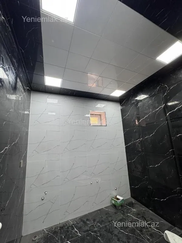 Satılır 6 otaqlı həyət evi 250 m²