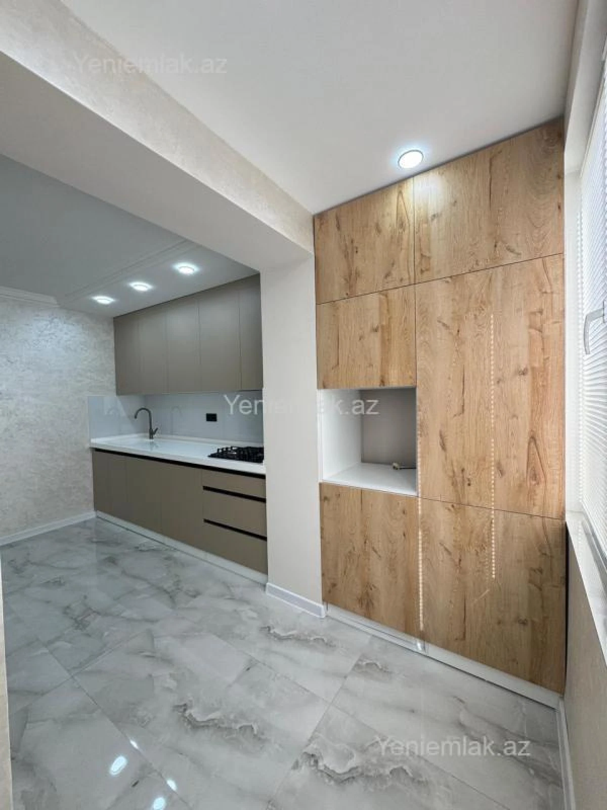 Satılır 3 otaqlı köhnə tikili 80 m²