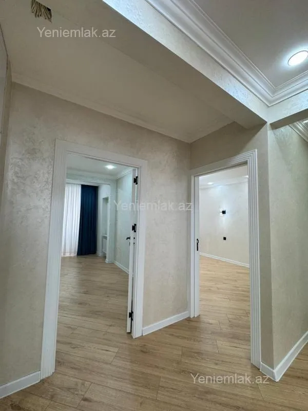 Satılır 3 otaqlı köhnə tikili 80 m²