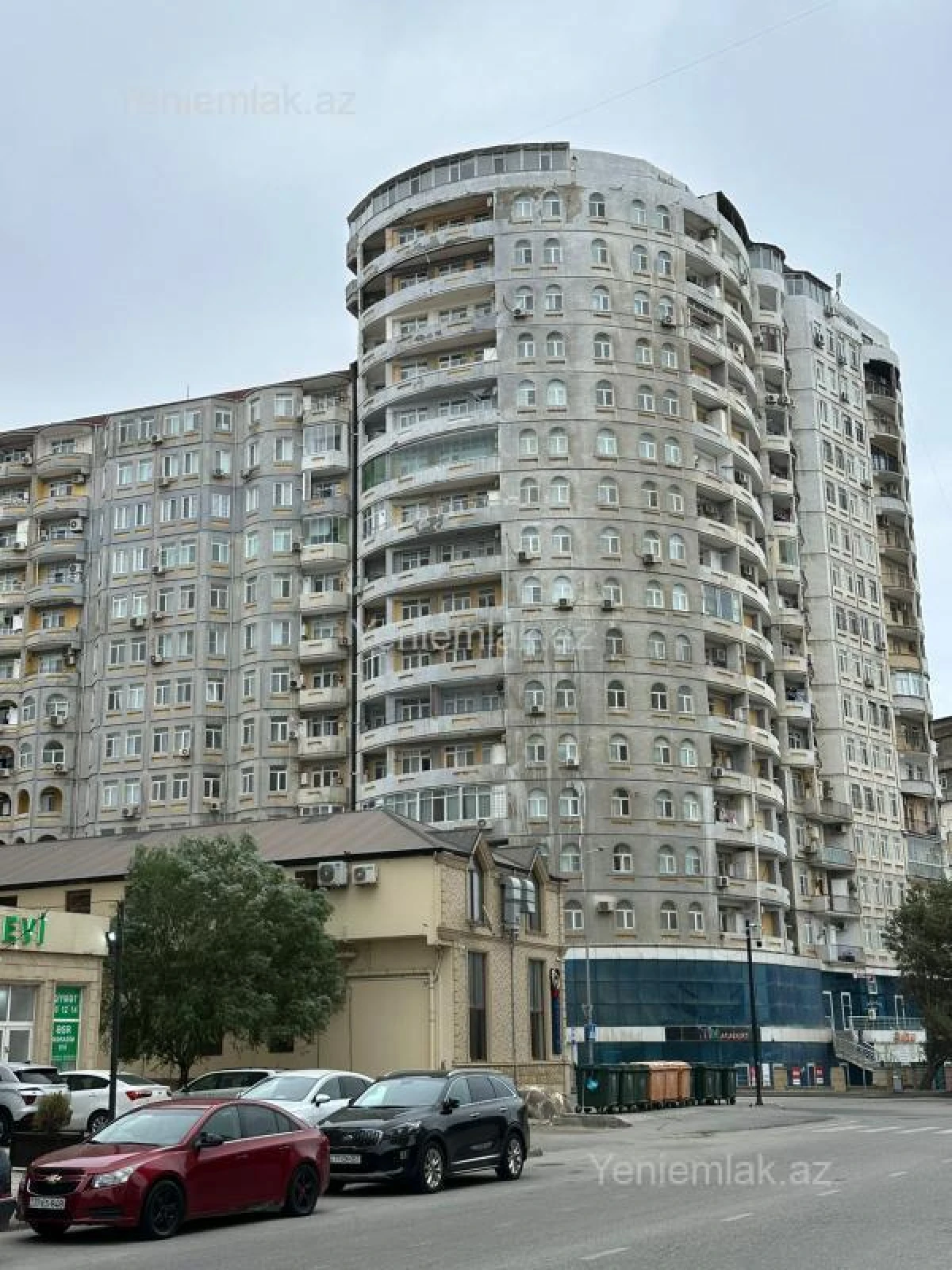 Satılır 3 otaqlı yeni tikili 74 m²
