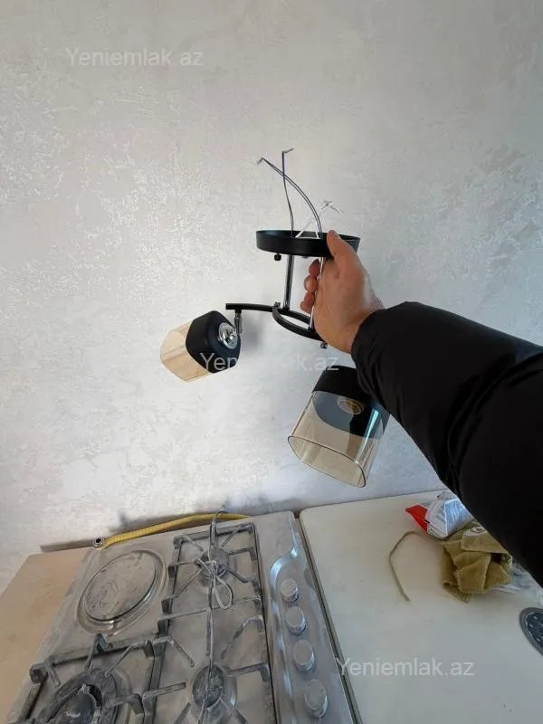 Satılır 2 otaqlı köhnə tikili 37 m²