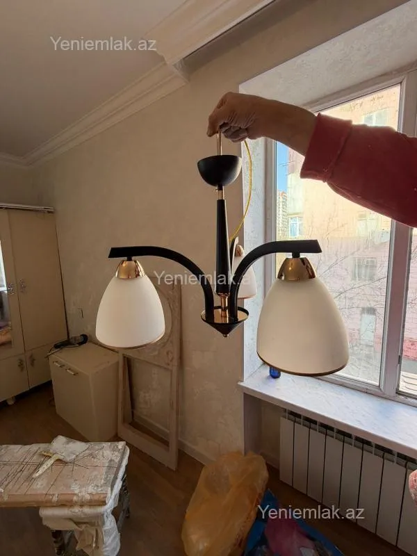 Satılır 2 otaqlı köhnə tikili 37 m²