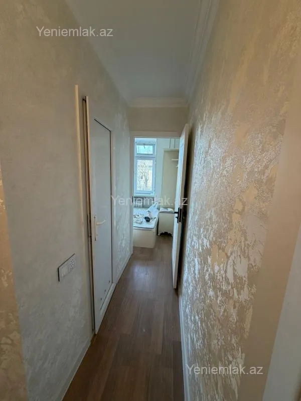 Satılır 2 otaqlı köhnə tikili 37 m²