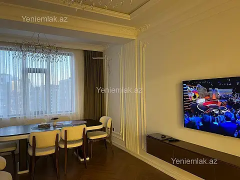 Satılır 3 otaqlı yeni tikili 120 m²