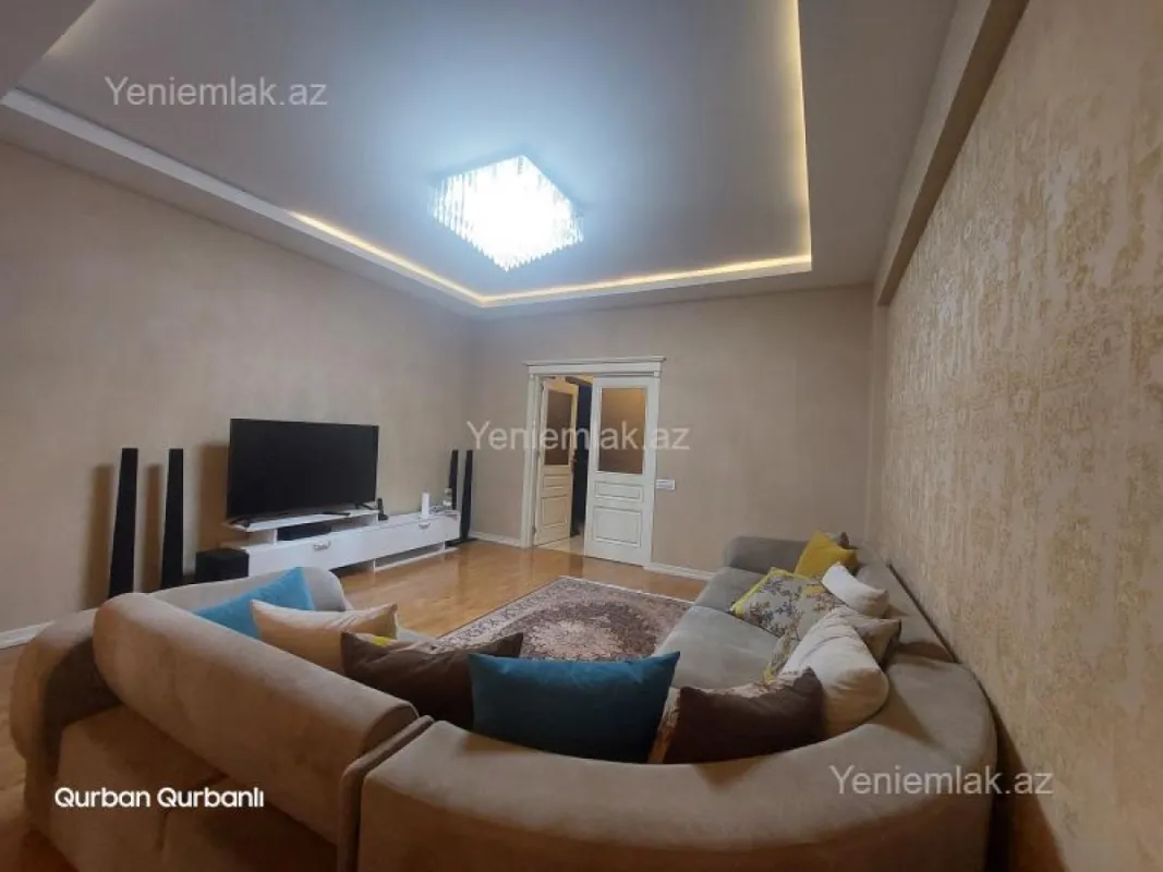 Satılır 3 otaqlı yeni tikili 113 m²