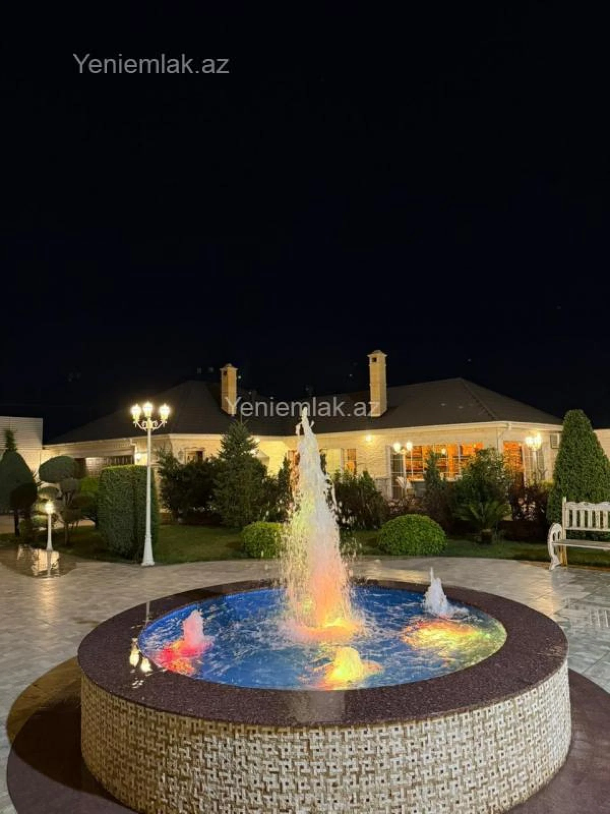 Satılır 7 otaqlı həyət evi 760 m²