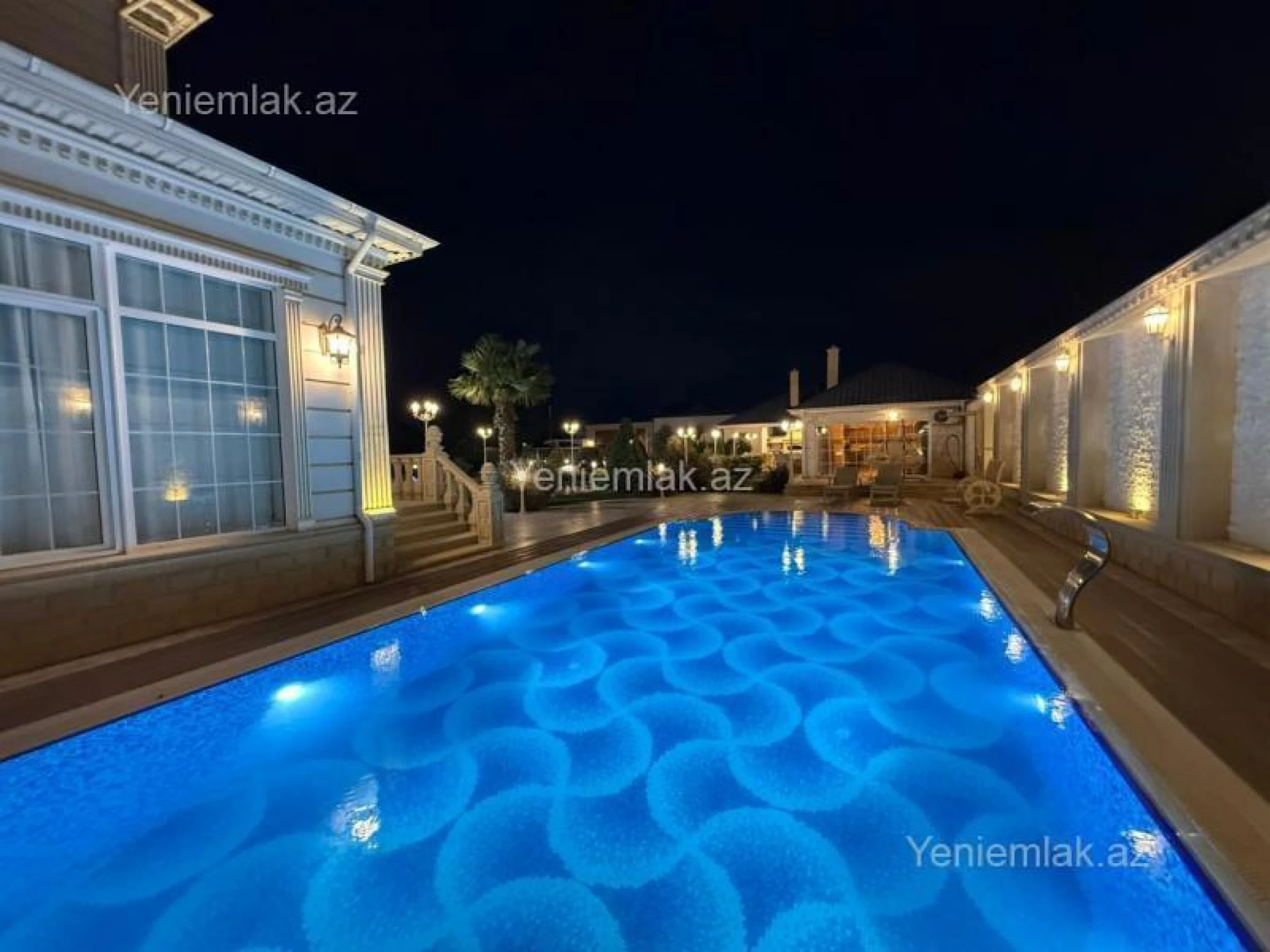 Satılır 7 otaqlı həyət evi 760 m²