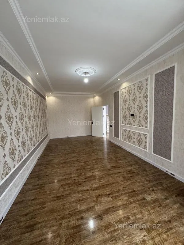 Satılır 5 otaqlı həyət evi 180 m²