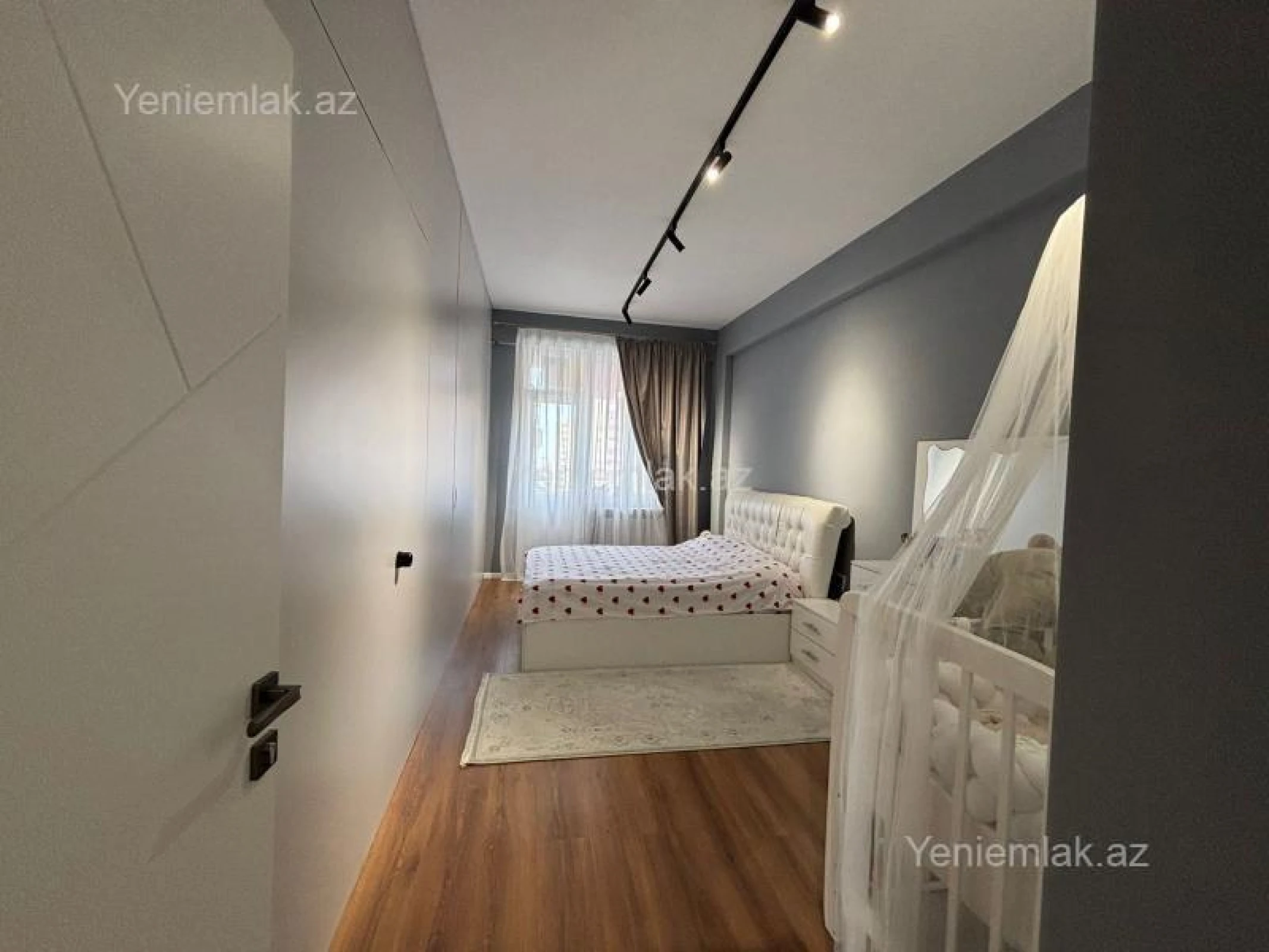 Satılır 2 otaqlı yeni tikili 65 m²