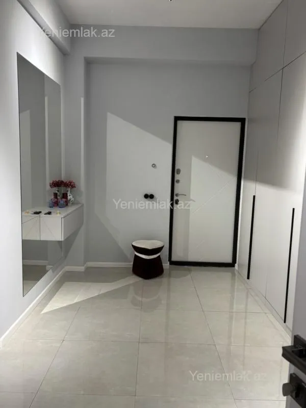 Satılır 2 otaqlı yeni tikili 65 m²