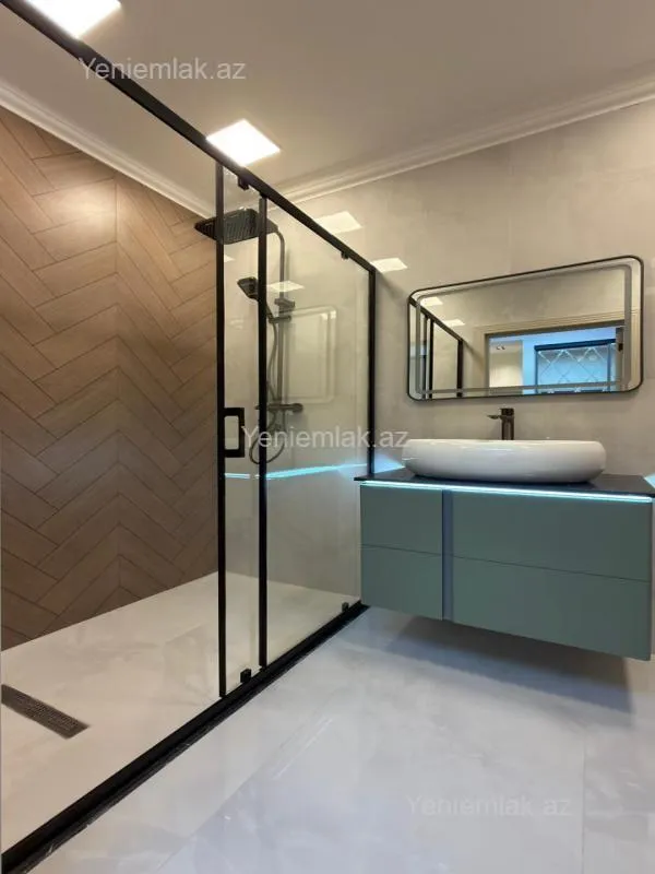 Satılır 3 otaqlı yeni tikili 100 m²