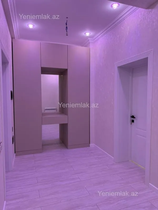 Satılır 2 otaqlı yeni tikili 70 m²